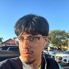 Gonna need two pairs 😤 Via @zsneakerheadz