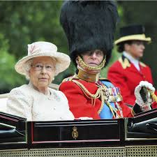 Elizabeth was born in mayfair, london. A 90 Ans La Reine Elizabeth Ii Est Une Sacree Globe Trotteuse Magazine Avantages