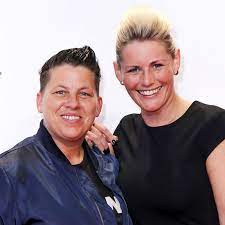 Kerstin ott gilt als eine der erfolgreichsten deutschen künstlerinnen. Kerstin Ott Romantische Hochzeit Mit Ihrer Karolina Intouch