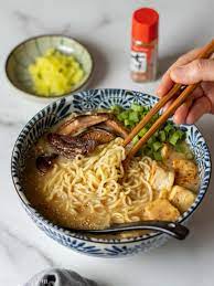 We are a local restaurant in sonoma county focusing in japanese ramen, sushi with asian fusion gourmet pizza. How To Make A Delicious Vegan Miso Ramen Woonheng