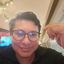 Roger Steven Zuñiga Uquillas