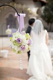 Make your special day even more special with these greenery boxwood balls or rose and hydrangea pomander kissing balls that are the ultimate in floral decor! 41 Kissing Balls For Wedding Decor And Bouquets Ideas Wedding Flowers Wedding Kissing Balls