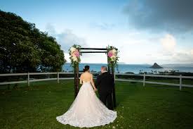 Check spelling or type a new query. Paliku Gardens At Kualoa Ranch Wedding In Oahu Hawaii Laura And Kyle 12 30 18 Colorful San Francisco Bay Area Wedding Photography