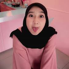 Biodata profil dan foto foto cantik raline shah ar. 34 Ide Background Quotes Wanita Gaya Hijab Wanita Cantik