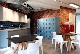 Small spaces offer challenges when creating a home office space. 5 Ways Small Businesses Can Shape Their Office Design In Farnborough Oaktree Interiors