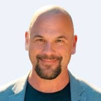 Daniel Verrilli's Instagram, Twitter & Facebook