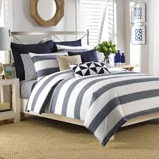 Navy blue comforter sets create compelling beds and striking bedrooms. Lawndale Navy Comforter Set Nautica