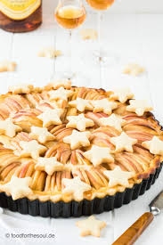 Normannischer Apfelkuchen Mit Calvados Food For The Soul Rezept Lebensmittel Essen Essen Fur Die Seele Apfelkuchen Rezept Schnell