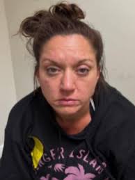 Heather Fawn's Instagram, Twitter & Facebook