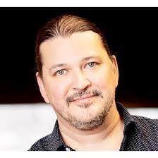 Chris Grissett's Instagram, Twitter & Facebook