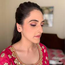 Makeup By Harveen (@makeupbyharveen) • صور ومقاطع فيديو على Instagram