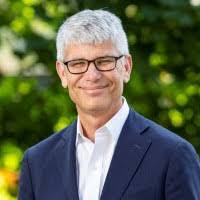 Mike Huggard's Instagram, Twitter & Facebook