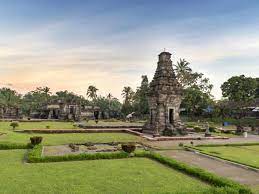 Sejarah berdirinya candi penataran candi penataran blitar. 15 Tempat Wisata Di Blitar Memesona Dari Alam Hingga Sejarah Hot Liputan6 Com