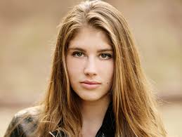 Setauket's Sophie Hintze signs with BMG