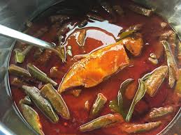Detail recipe, please click my blog link at www.aziekitchen.com please follow and subscribe me at: Resepi Asam Pedas Asli Dari Melaka Saji My