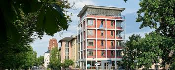 Whether you are traveling alone to munich, as a couple or as a family or you need a group stay for a school class for example, whether with a shared shower or with your own bathroom: Djh Youth Hostel Frankfurt Offers More Hesse Germany