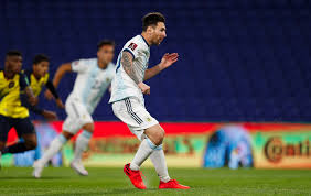 Lionel messi (argentina) left footed shot from the centre of the box to the top left corner. Argentina Vs Ecuador With A Goal From Messi Argentina Defeats Ecuador In Its Presentation In The Conmebol Qualifiers Archyde