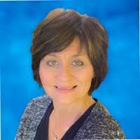 Angela Rhea's Instagram, Twitter & Facebook