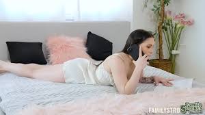 Mia proves to Filthy Rich her love and loyalty to him - XNXX.COM