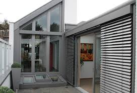 Die möglichkeiten für einen effektiven sonnenschutz über der terrassenüberdachung sind vielseitig. Jalousien Plissees Sonnenschutz Produkte Wzm Wintergarten Terrassenuberdachung Munster Osnabruck Bielefeld Nrw Wintergarten Uberdachungen