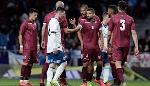 Venezuela se veran la caras el domingo 27 de junio. Venezuela Vence A Argentina En La Vuelta De Messi Balon Latino