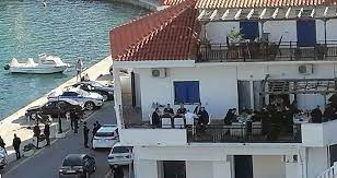 Κυριάκου μητσοτάκη, η γραμματεία οργανωτικού του κόμματος διοργάνωσε τηλεδιάσκεψη με την παρουσία περισσοτέρων. Pm Mitsotakis Under Fire For Lunch With 30 People Amid Lockdown Video