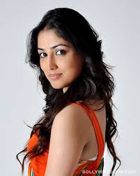 Image result for yami gautam in action jackson blue saree