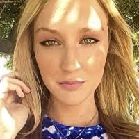 Sarah Devlin's Instagram, Twitter & Facebook