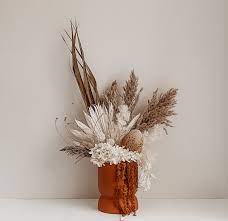 You can easily dry flowers to preserve their color, shape, and beauty to use in decorating and for your art projects. Trend Alert Dried Floral Arrangements And Where To Shop The Best