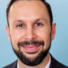 Aaron Ewing's Instagram, Twitter & Facebook