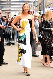 Blake ellender lively (née brown; Blake Lively Wears 7 Outfits In A Day Blake Lively In Chanel Oscar De La Renta And Brandon Maxwell