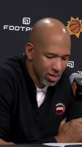 Fan Wins $5,000 From CenturyLink with Halfcourt Shot