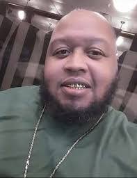 Calvin Williams's Instagram, Twitter & Facebook