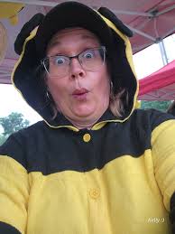 Moodie Bees (@MoodieBeesApiaries) • Facebook