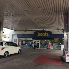 Ada banyak yang best kat restoren ayam penyet padang jawa seksyen 16 shah alam ni. Petron Kampung Jawa Gas Station In Shah Alam