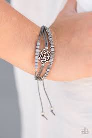 This Gorgeous Bracelet Is A One Size Fits All It S Absolutely Stunning And Perfect For The Upcoming Arkadaslik Bilekligi Boncuklu Bileklikler Kendin Yap Taki