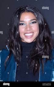 Hannah fashion hi-res stock photography and images