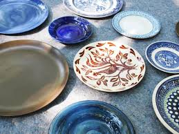I have always loved hanging plates, especially in the kitchen. Modern Decorative Wall Plates Hgtv