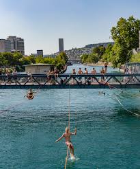 Discover the best day trips, as well as tips on cultural highlights, sightseeing attractions and things to do in the city of zurich and surrounding region. Cool Zurich