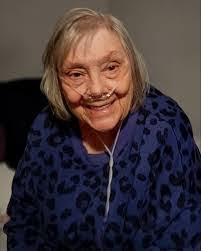 Helen Boedecker's Instagram, Twitter & Facebook