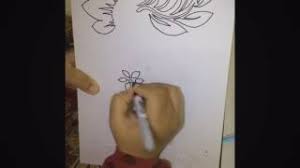 Wau daun ini menyerupai bentuk wau bulan tetapi lebih lebar dan ringan. Corak Wau Bunga Youtube