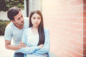 Kematangan emosi atau emosional maturity adalah suatu keadaan atau kondisi mencapai tingkat stabilitas emosi: Kedekatan Emosional Penyebab Pola Hubungan Tidak Sehat Hello Sehat