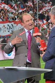 Nach seiner aktiven karriere war er 10 jahre lang als trainer aktiv. Herbert Prohaska Wikipedia