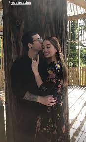 Debby Ryan Gets Engaged To Boyfriend Josh Dun I Said Yes Twenty One Pilots Debby Ryan Tyler And Josh