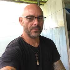 What tinny or boat options are available around 3.85-4m mark with electric  motor?