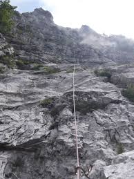 montagnatore: Via Erik alla parete ovest del Monte Corchia. Il piacere di  fare multipitch sulle Apuane