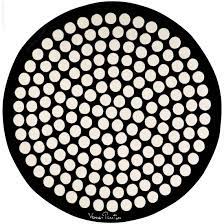 Auch in puncto teppich läuft es gerade rund. Vp8 Weiss Schwarz Runder Teppich Designercarpets Verner Panton