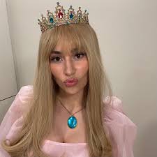 Happy Halloween from Mario and Princess Peach 🍄👑