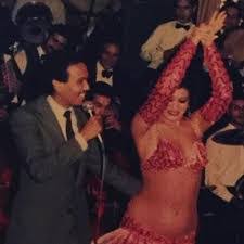 ساعتين من الطرب مع أجمل أغاني محمد عبده على العود تشغيل. ÙÙŠÙÙŠ Ø¹Ø¨Ø¯Ù‡ ØªØ±Ù‚Øµ Ù„Ù€ Ù…Ø­Ù…Ø¯ Ø¹Ø¨Ø¯Ù‡ ÙˆÙ‡Ùˆ ÙŠØºÙ†ÙŠ Ù„Ù‡Ø§ Ø§Ù„Ø´Ø±ÙŠØ· Ø§Ù„Ø¥Ø®Ø¨Ø§Ø±ÙŠ