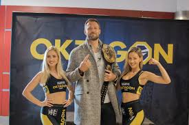 Näytä lisää sivusta oktagon mma facebookissa. Oktagon Mma Prebira Bijce Z Xfn Ve Velkem Bojova Umeni